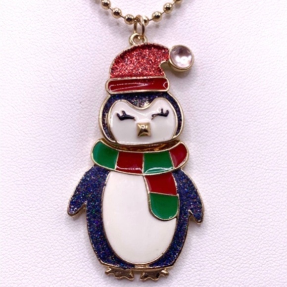 BETSEY JOHNSON CHRISTMAS “PENGUIN” PENDANT NECKLACE - Picture 2 of 4